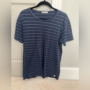 Marine Layer Tee - M/L (Marge size)